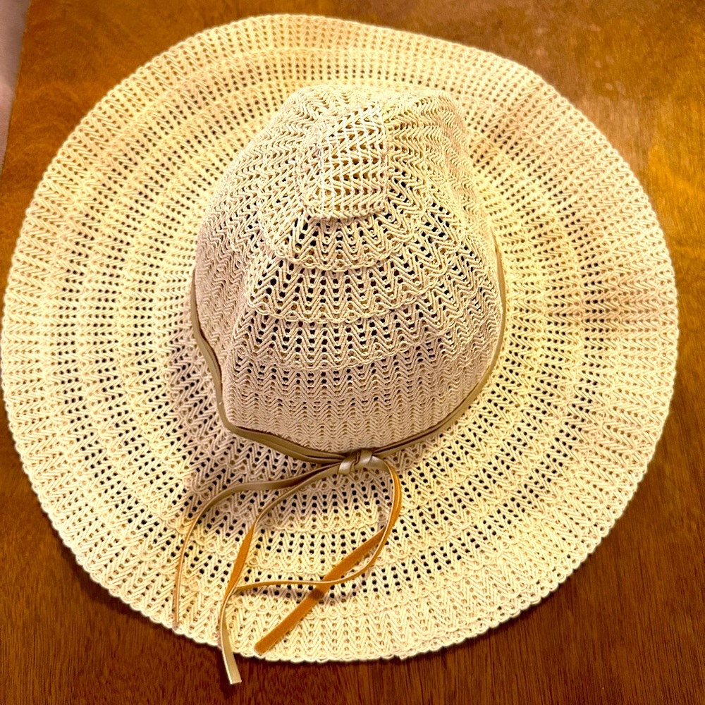 Straw hat